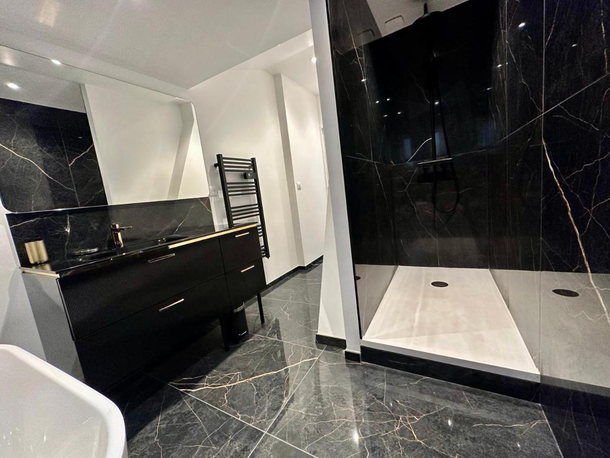 Bel Appartement Avec Parking Au Coeur De Реймс Екстериор снимка